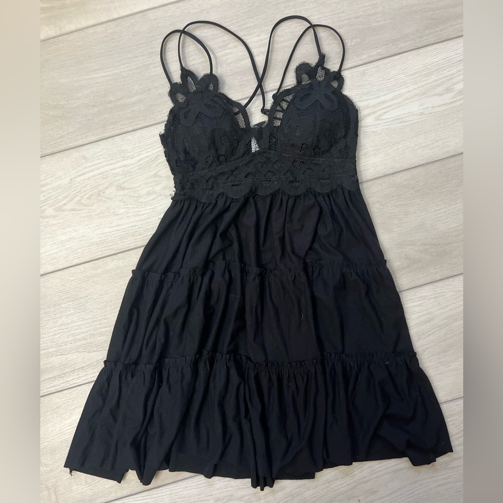 Zenana crochet lace cross strap smocked, black ruffle, cami tunic dress. NWOT